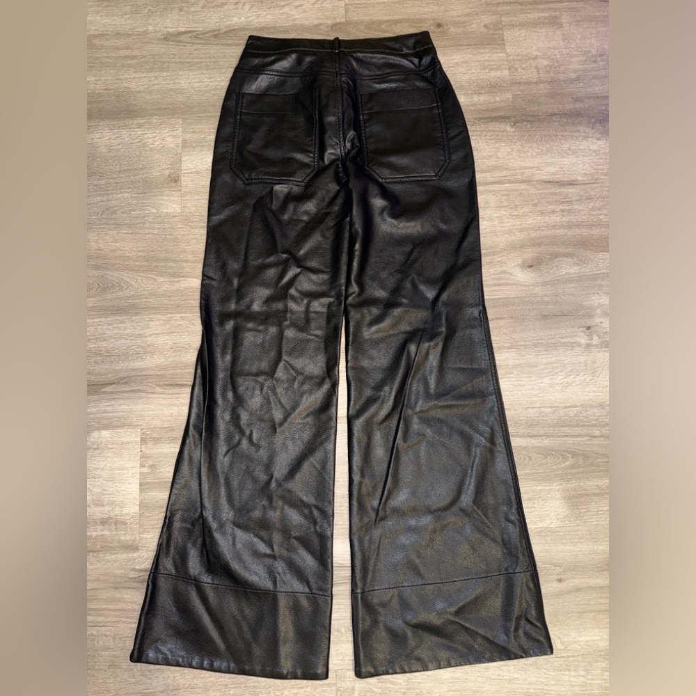 ❤️‍🔥Firm Price❤️‍🔥The Rylan faux leather relaxed high rise pants by Pilcro - Picture 8 of 11
